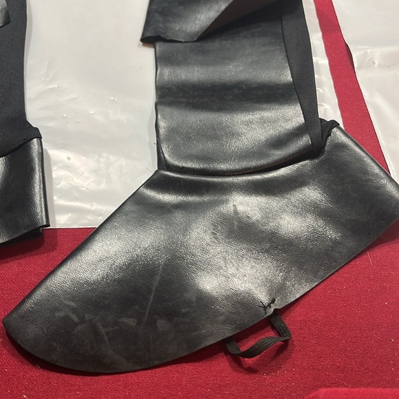 Pirate PANTS burgundy BLACK BOOT COVERS older boys stretchy waist 21”inseam pant - Picture 2 of 9